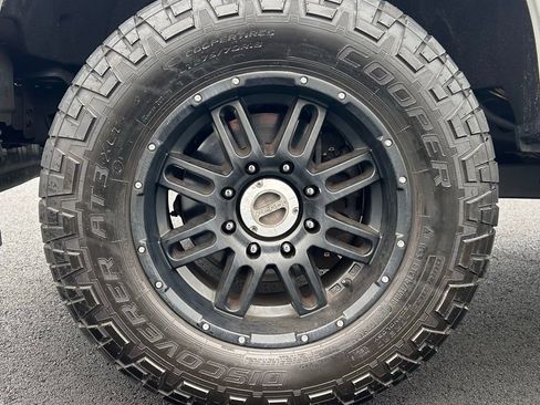 Used 2020 Ford F350 XL w/ Power Equipment Group image 12