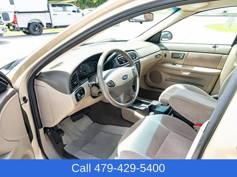 Used 2001 Ford Taurus SES FWD image 18