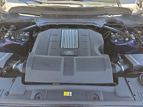 Used 2014 Land Rover Range Rover HSE AWD/4WD image 34