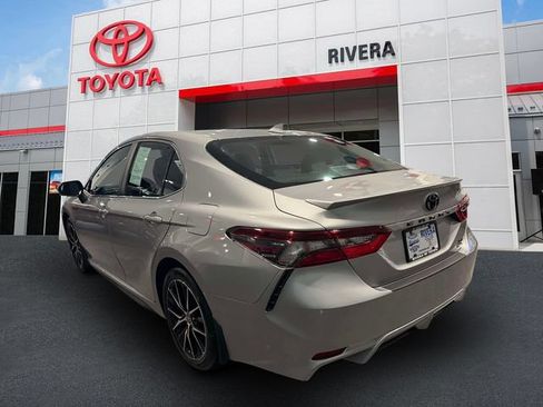 Used 2024 Toyota Camry SE w/ Cold Weather Package AWD/4WD image 6