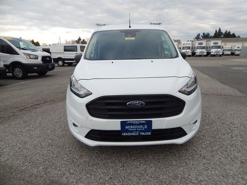 Used 2023 Ford Transit Connect XLT image 11