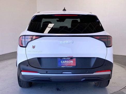 Certified 2026 Kia Sportage LX FWD image 4