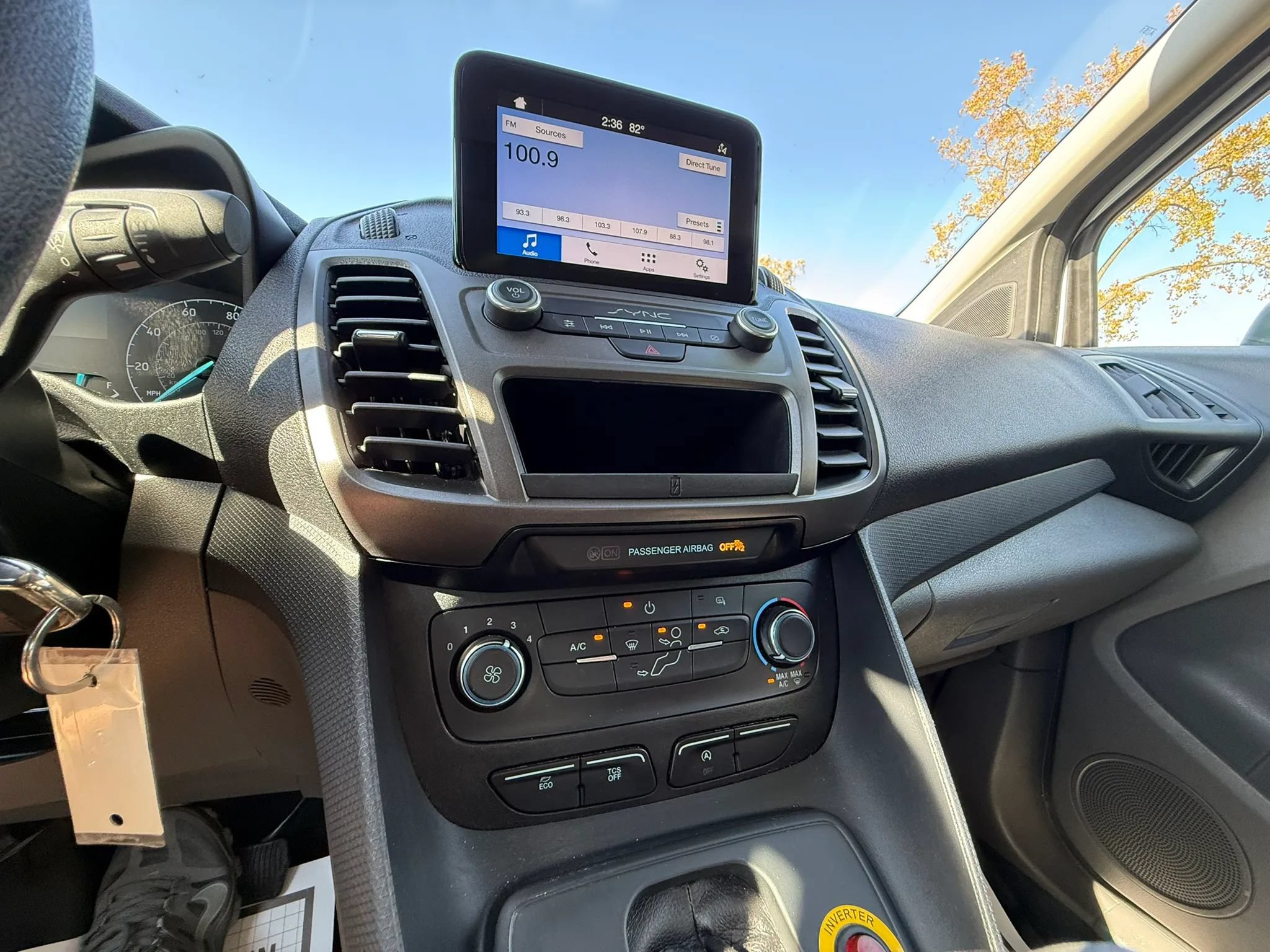 Used 2020 Ford Transit Connect XL FWD image 19