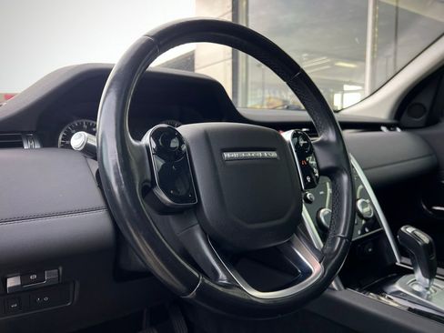Used 2020 Land Rover Discovery Sport S image 38
