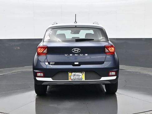 New 2026 Hyundai Venue SEL image 6