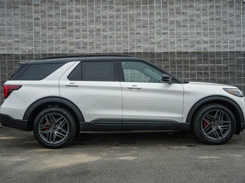New 2026 Ford Explorer ST w/ Sun And Sound Package AWD/4WD image 3