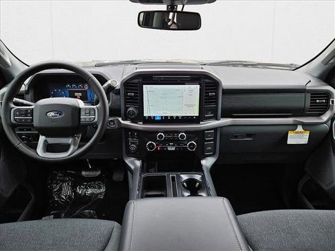 New 2025 Ford F150 XLT w/ Equipment Group 302A MID image 15