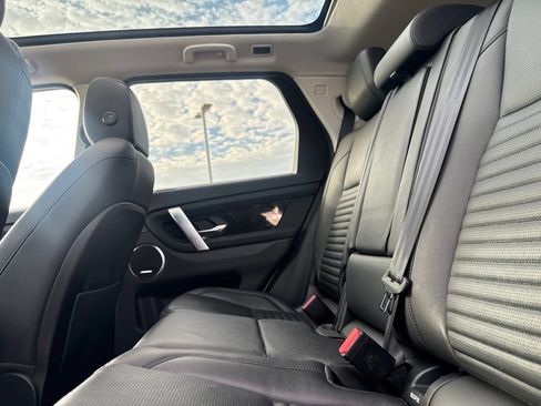 Used 2020 Land Rover Discovery Sport SE AWD/4WD image 38