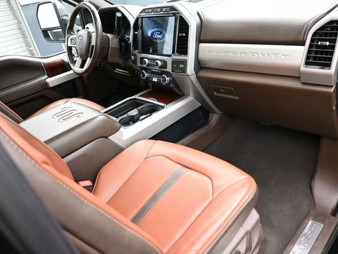 Used 2022 Ford F250 King Ranch w/ King Ranch Ultimate Package image 38