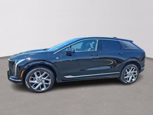 Certified 2026 Cadillac Optiq Luxury 1 AWD/4WD image 7