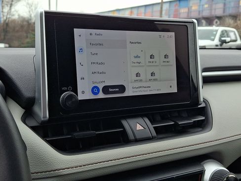 Used 2023 Toyota RAV4 XLE w/ Convenience Package image 17