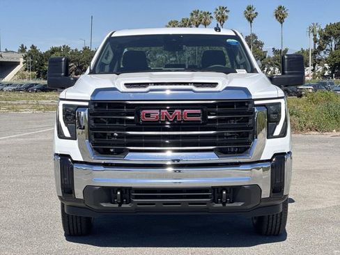 New 2026 GMC Sierra 2500 Pro image 2