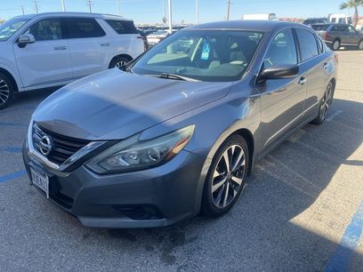 Used 2016 Nissan Altima 2.5 SR