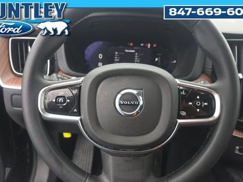 Used 2024 Volvo XC60 T8 Ultimate image 8