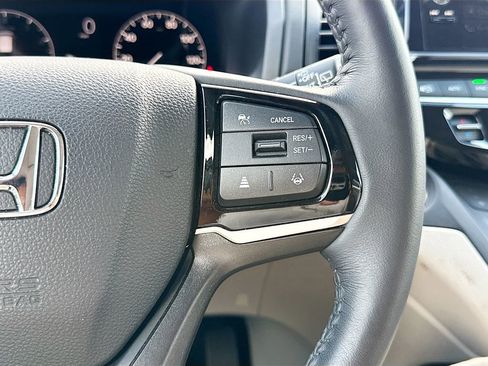 Used 2025 Honda Odyssey EX-L image 40