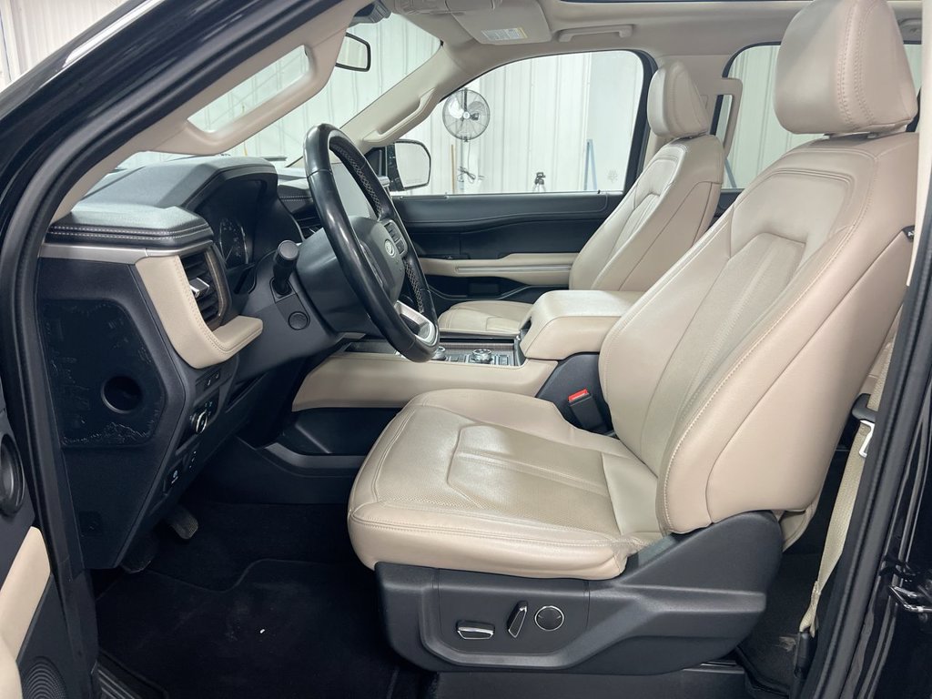 Used 2023 Ford Expedition Limited AWD/4WD image 21