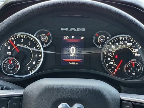 Certified 2025 RAM 1500 Big Horn image 35