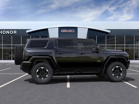 Used 2024 GMC Hummer EV 2X w/ Extreme Off-Road Package AWD/4WD image 5