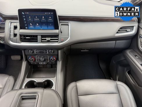 Used 2022 Chevrolet Tahoe LT w/ LT Signature Package AWD/4WD image 32