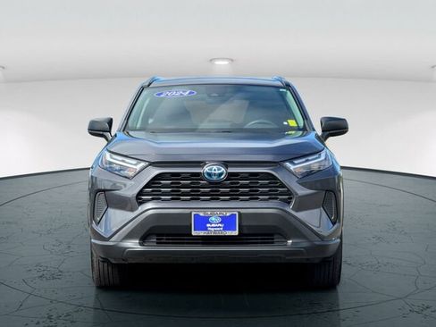 Used 2024 Toyota RAV4 LE image 9