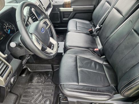 Used 2019 Ford F150 Lariat AWD/4WD image 12