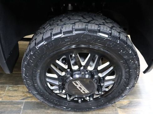 Used 2022 Chevrolet Silverado 3500 High Country AWD/4WD image 39