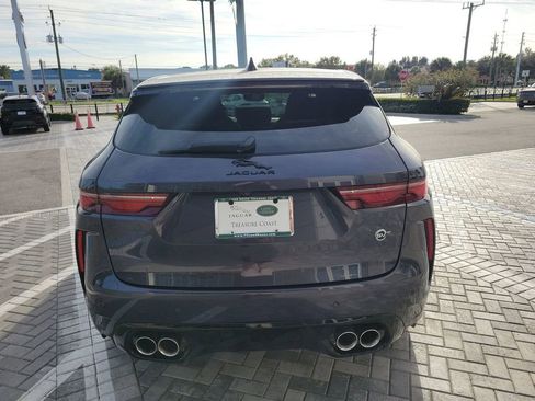 Used 2025 Jaguar F-PACE SVR AWD/4WD image 4