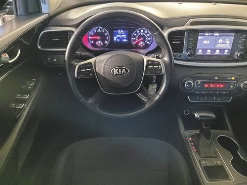 Used 2020 Kia Sorento LX w/ LX I4 Convenience Package FWD image 22