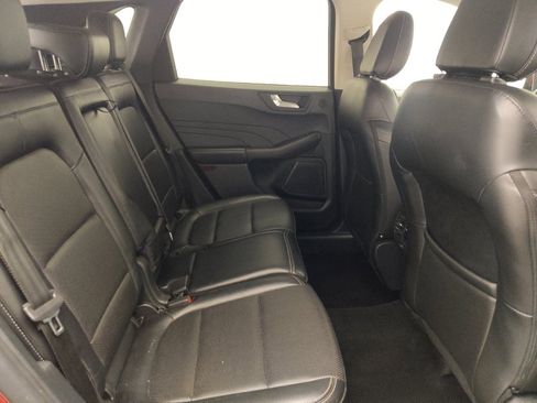 Used 2022 Ford Escape SEL w/ Technology Package FWD image 19