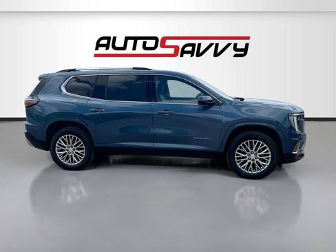 Used 2025 GMC Acadia Denali w/ Super Cruise Package image 8