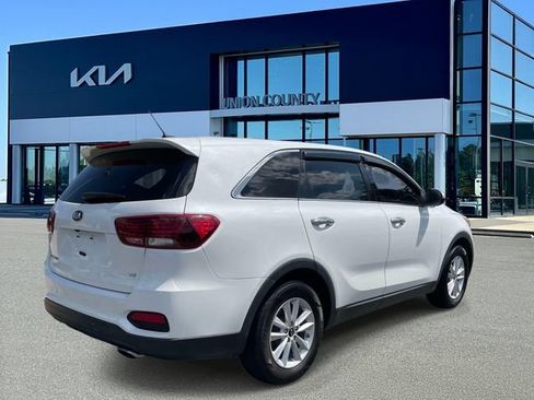 Used 2020 Kia Sorento FWD V6 image 6