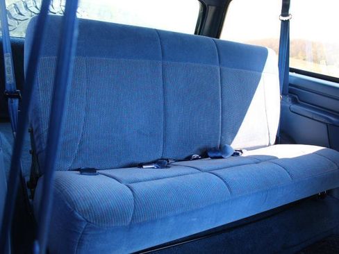 Used 1994 Ford Bronco XLT image 14