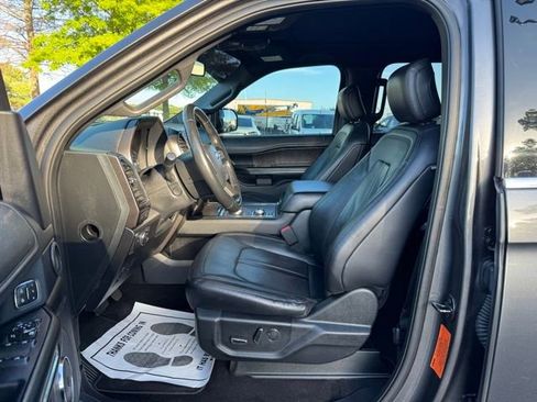 Used 2019 Ford Expedition Limited w/ Special Edition Package image 15