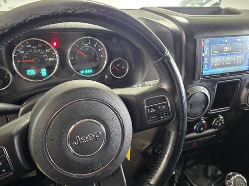 Used 2014 Jeep Wrangler Sport w/ Connectivity Group image 12