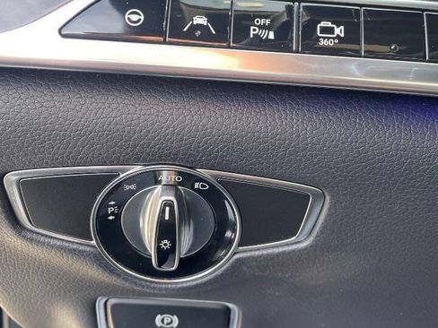 Used 2015 Mercedes-Benz S 550 Sedan image 25