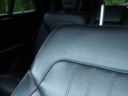 Used 2018 Mercedes-Benz GLE 350 4MATIC image 28