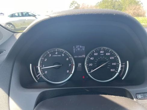 Used 2016 Acura TLX image 10