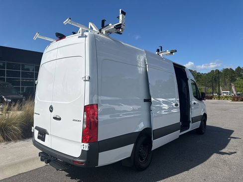 New 2026 Mercedes-Benz Sprinter 2500 image 11