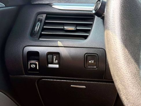 Used 2018 Chevrolet Impala LS FWD image 21