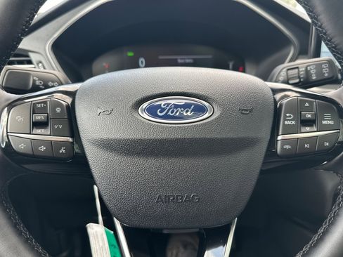 New 2025 Ford Escape SE w/ Class II Trailer Tow Package image 24