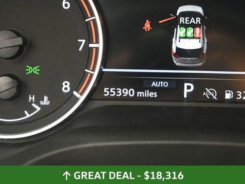 Used 2024 Nissan Rogue S image 35