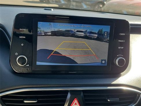 Used 2021 Hyundai Santa Fe SEL w/ Convenience Package image 10