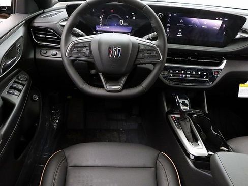 New 2026 Buick Envista Avenir image 14