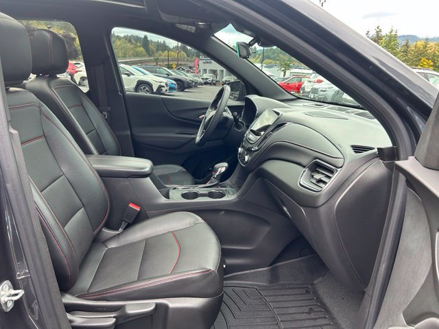 Used 2022 Chevrolet Equinox RS w/ RS Leather Package AWD/4WD image 8