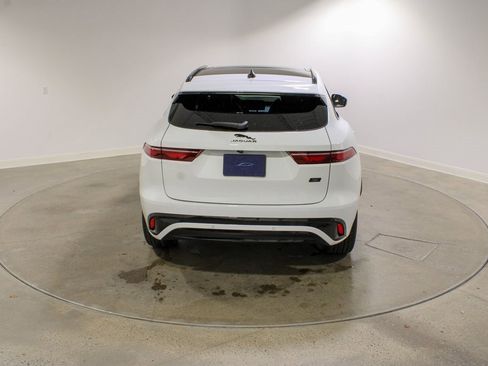 New 2026 Jaguar F-PACE R-Dynamic S image 4