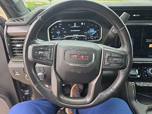 Used 2024 GMC Sierra 2500 AT4X AWD/4WD image 5