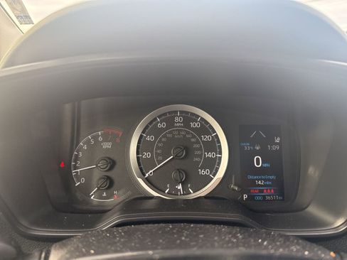 Used 2020 Toyota Corolla LE image 25