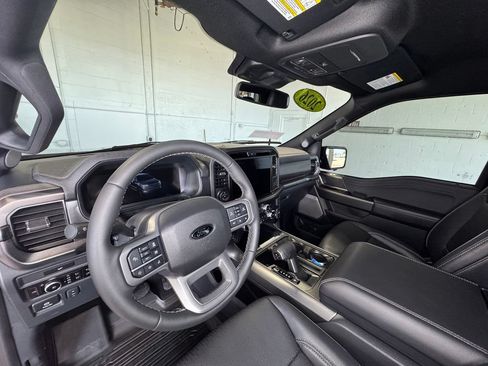 Used 2026 Ford F150 Lariat w/ Equipment Group 501A Mid AWD/4WD image 14
