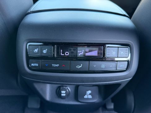 Used 2024 Hyundai Palisade Calligraphy AWD/4WD image 32