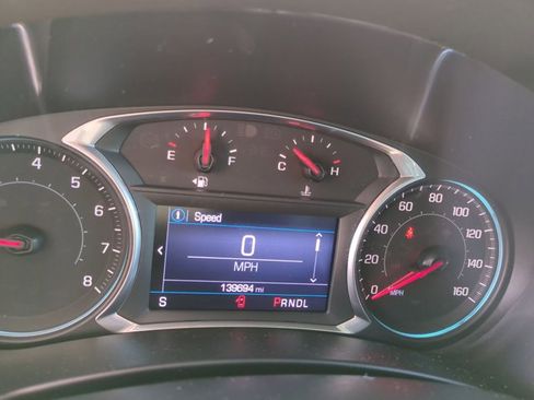 Used 2019 Chevrolet Equinox LT image 13